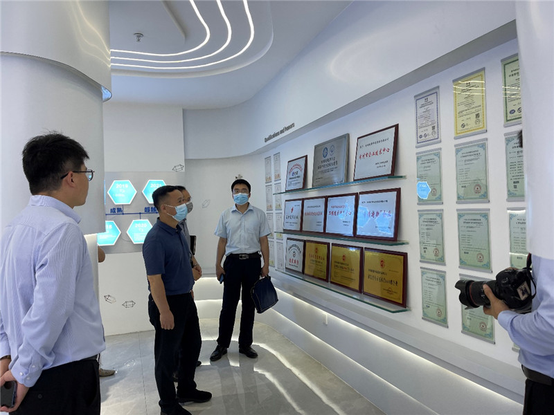 �й��žֵ����������߽�֣��̫���ɼ���61999(�й�)�����޹�˾